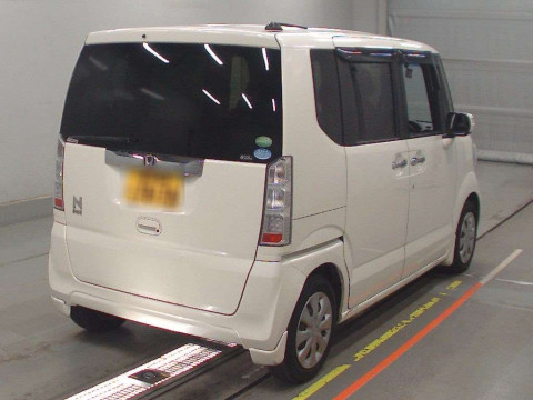 2016 Honda N-BOX JF1[1]