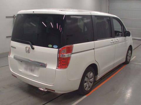 2013 Honda Step WGN RK1[1]