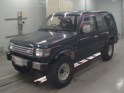 1992 Mitsubishi Pajero V43W[0]