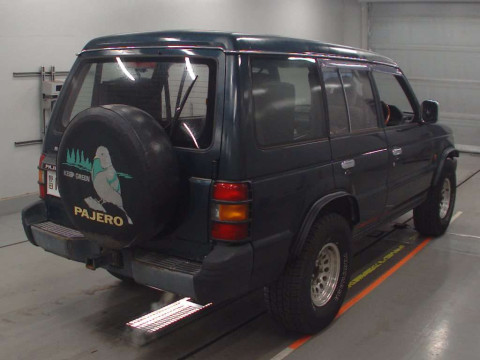 1992 Mitsubishi Pajero V43W[1]