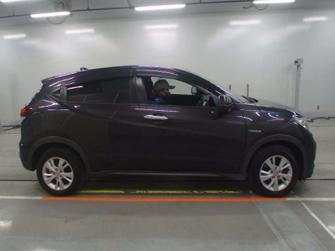 2014 Honda VEZEL RU4[2]