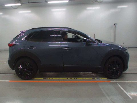 2022 Mazda CX-30 DM8P[2]