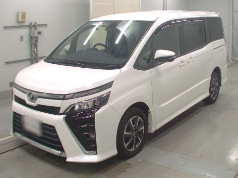 2017 Toyota Voxy ZRR85W[0]