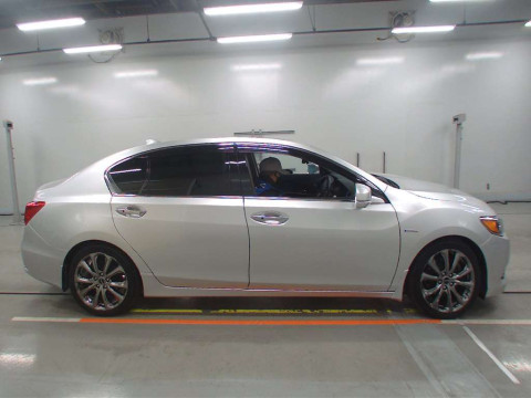 2015 Honda Legend KC2[2]