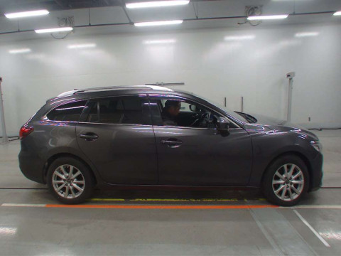 2016 Mazda Atenza Wagon GJ2FW[2]