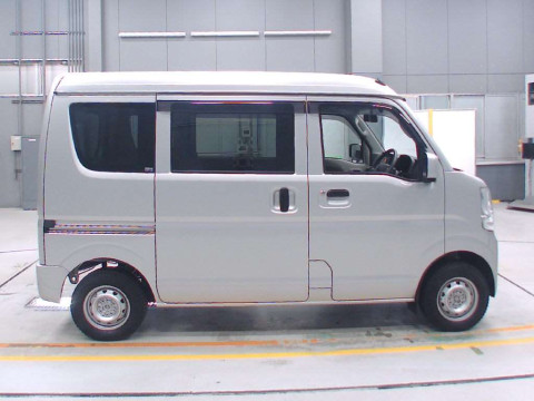 2020 Nissan NV100 Clipper DR17V[2]