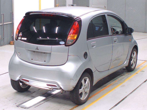 2010 Mitsubishi i HA1W[1]