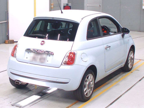 2010 Fiat 500 31214[1]