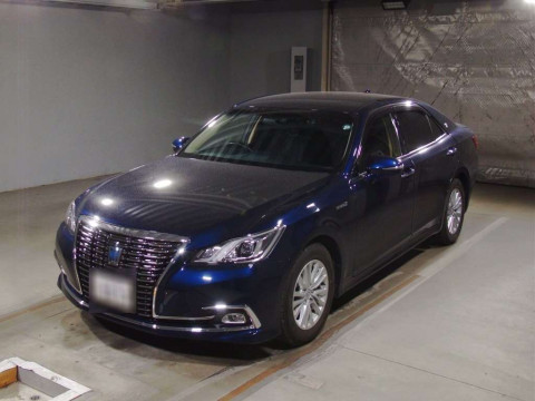 2017 Toyota Crown Hybrid AWS210[0]