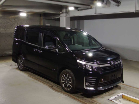 2017 Toyota Voxy ZRR80W[2]