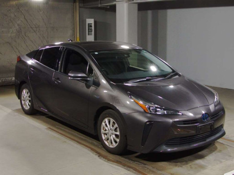 2019 Toyota Prius ZVW51[2]