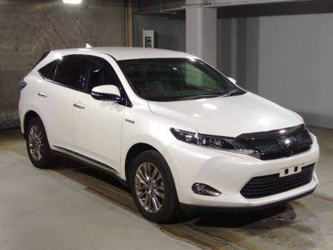 2014 Toyota Harrier Hybrid AVU65W[2]