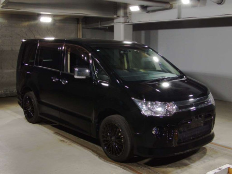 2017 Mitsubishi Delica D5 CV1W[2]