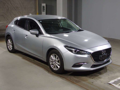 2016 Mazda Axela Sport BM5AS[2]