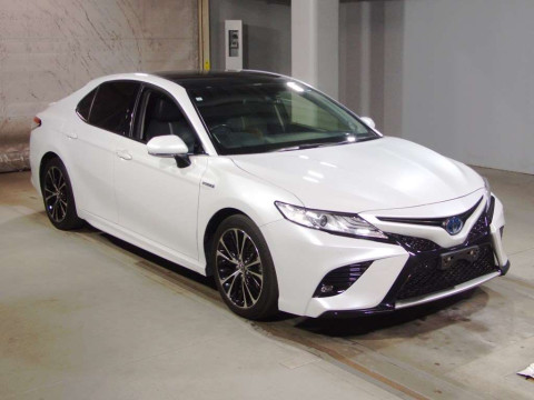 2018 Toyota Camry AXVH70[2]