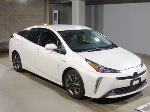 2020 Toyota Prius ZVW51[2]