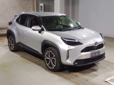 2022 Toyota YARIS CROSS MXPB15[2]