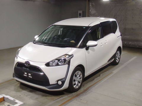 2016 Toyota Sienta NSP170G[0]