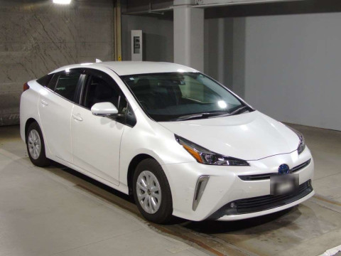 2021 Toyota Prius ZVW51[2]