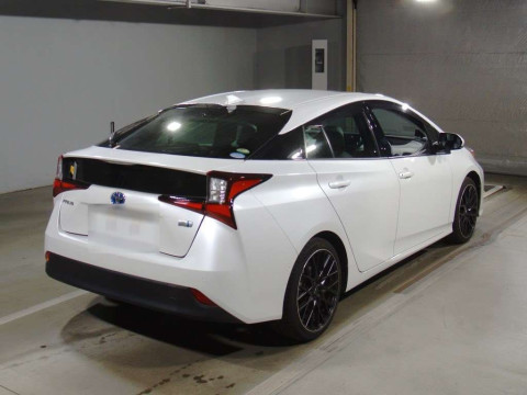 2021 Toyota Prius ZVW51[1]