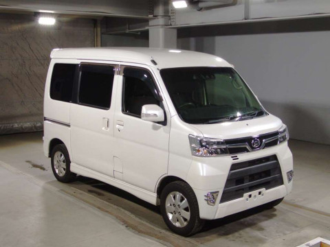 2017 Daihatsu Atrai Wagon S321G[2]