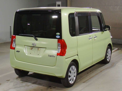 2015 Daihatsu Tanto LA600S[1]