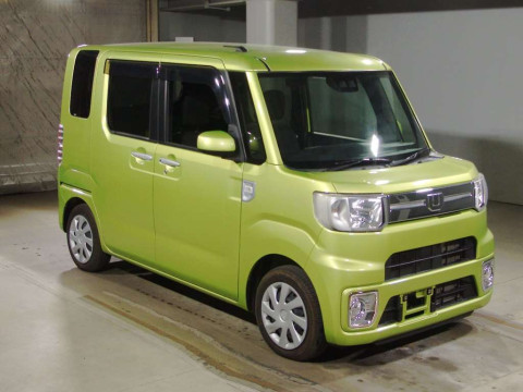 2018 Daihatsu Wake LA700S[2]