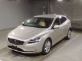 2016 Volvo V40