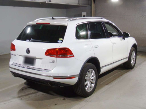 2016 Volkswagen Touareg 7PCGRA[1]