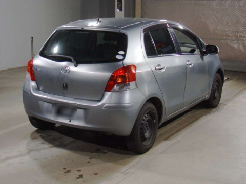 2007 Toyota Vitz KSP90[1]