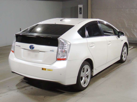 2009 Toyota Prius ZVW30[1]