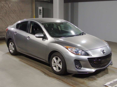 2012 Mazda Axela BLFFP[2]