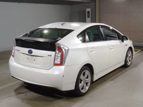 2012 Toyota Prius ZVW30[1]