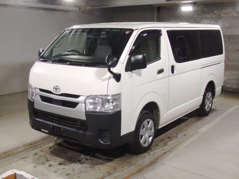 2020 Toyota Hiace Van GDH201V[0]