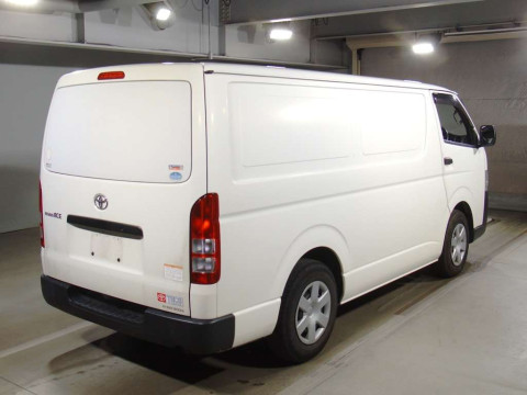 2015 Toyota Regiusace Van KDH201V[1]