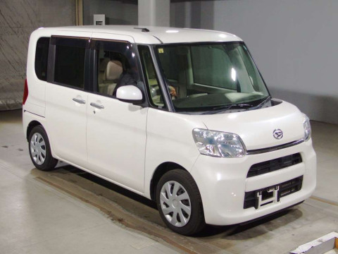 2014 Daihatsu Tanto LA600S[2]