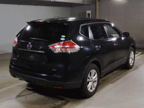 2015 Nissan X-Trail NT32[1]