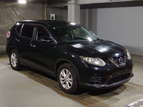 2015 Nissan X-Trail NT32[2]