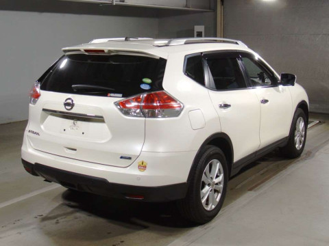 2015 Nissan X-Trail NT32[1]