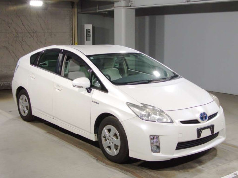 2009 Toyota Prius ZVW30[2]