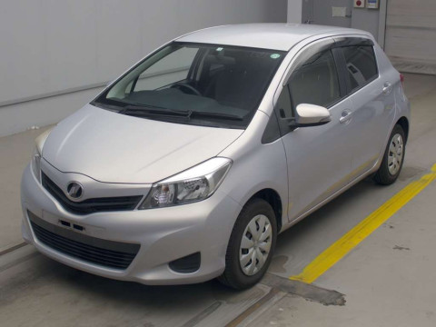 2014 Toyota Vitz NSP130[0]