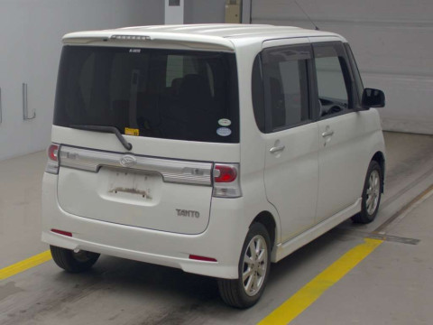 2009 Daihatsu Tanto L375S[1]