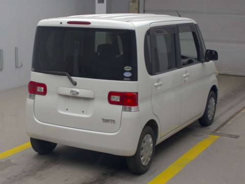 2009 Daihatsu Tanto L375S[1]