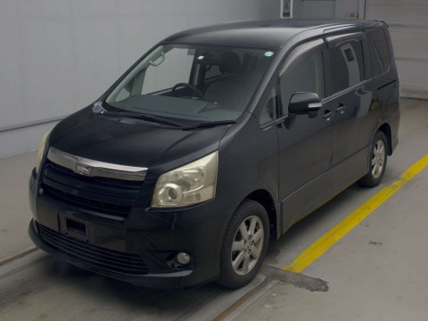 2008 Toyota Noah ZRR70W[0]