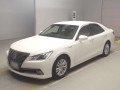 2015 Toyota Crown Hybrid