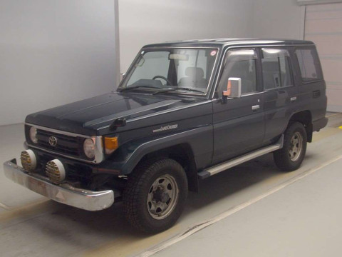 1995 Toyota Landcruiser 70 HZJ77V[0]