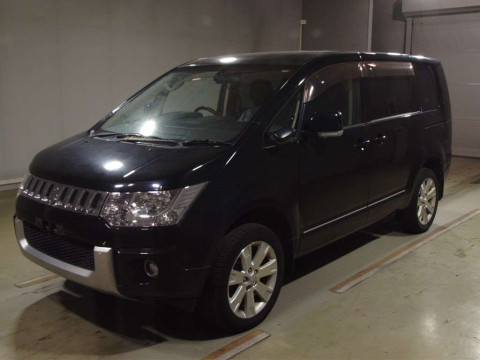 2011 Mitsubishi Delica D5 CV5W[0]