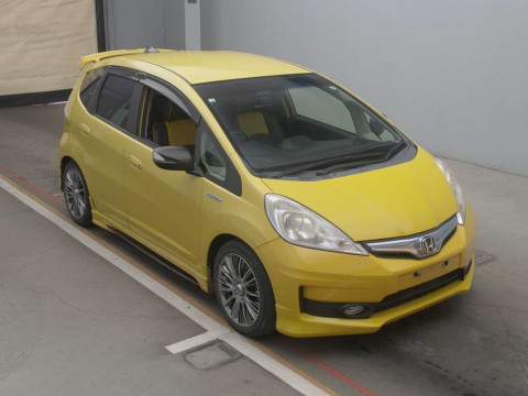 2012 Honda Fit Hybrid GP4[2]