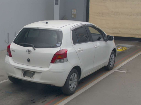 2010 Toyota Vitz KSP90[1]