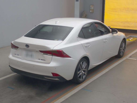 2016 Lexus IS AVE30[1]